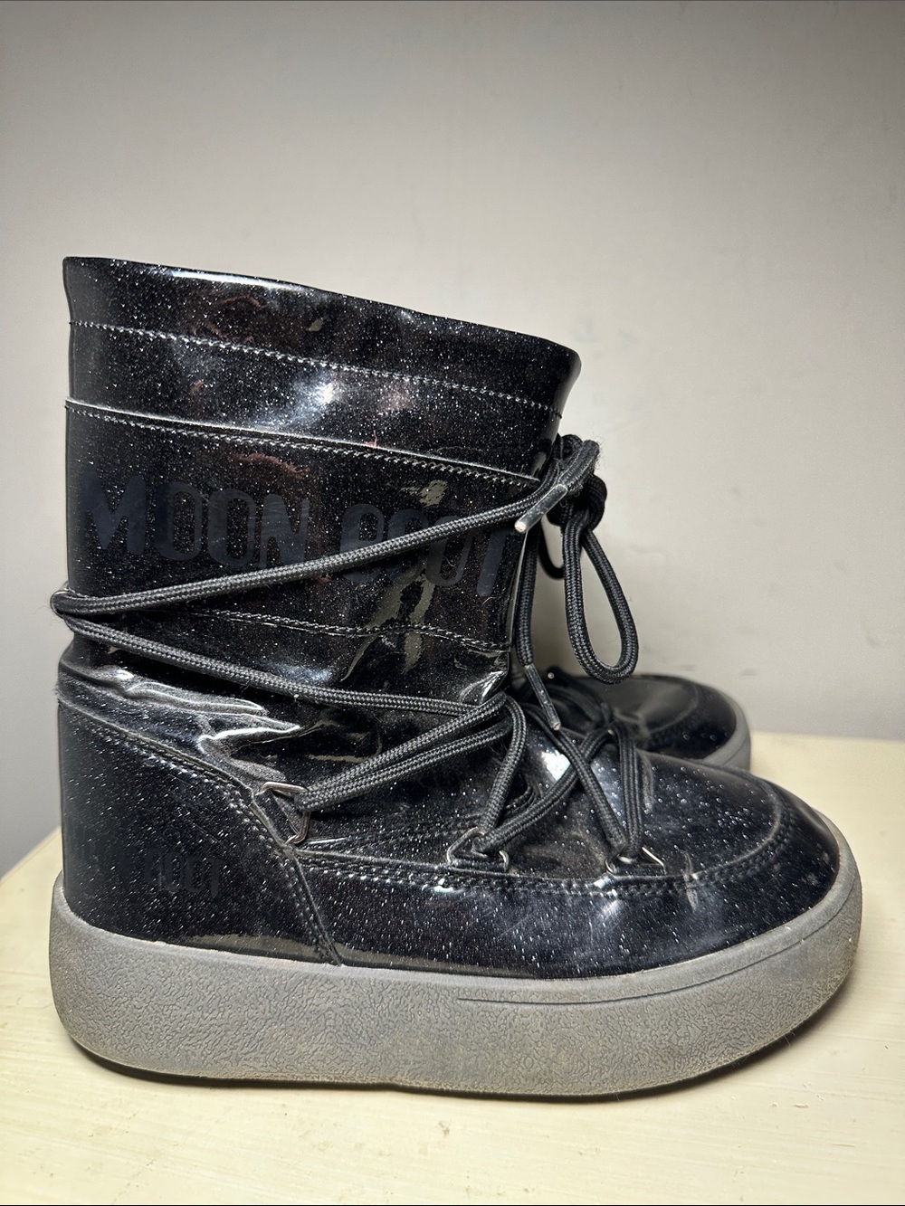 Moon Boot Kids Black Glitter tube Winter Boot